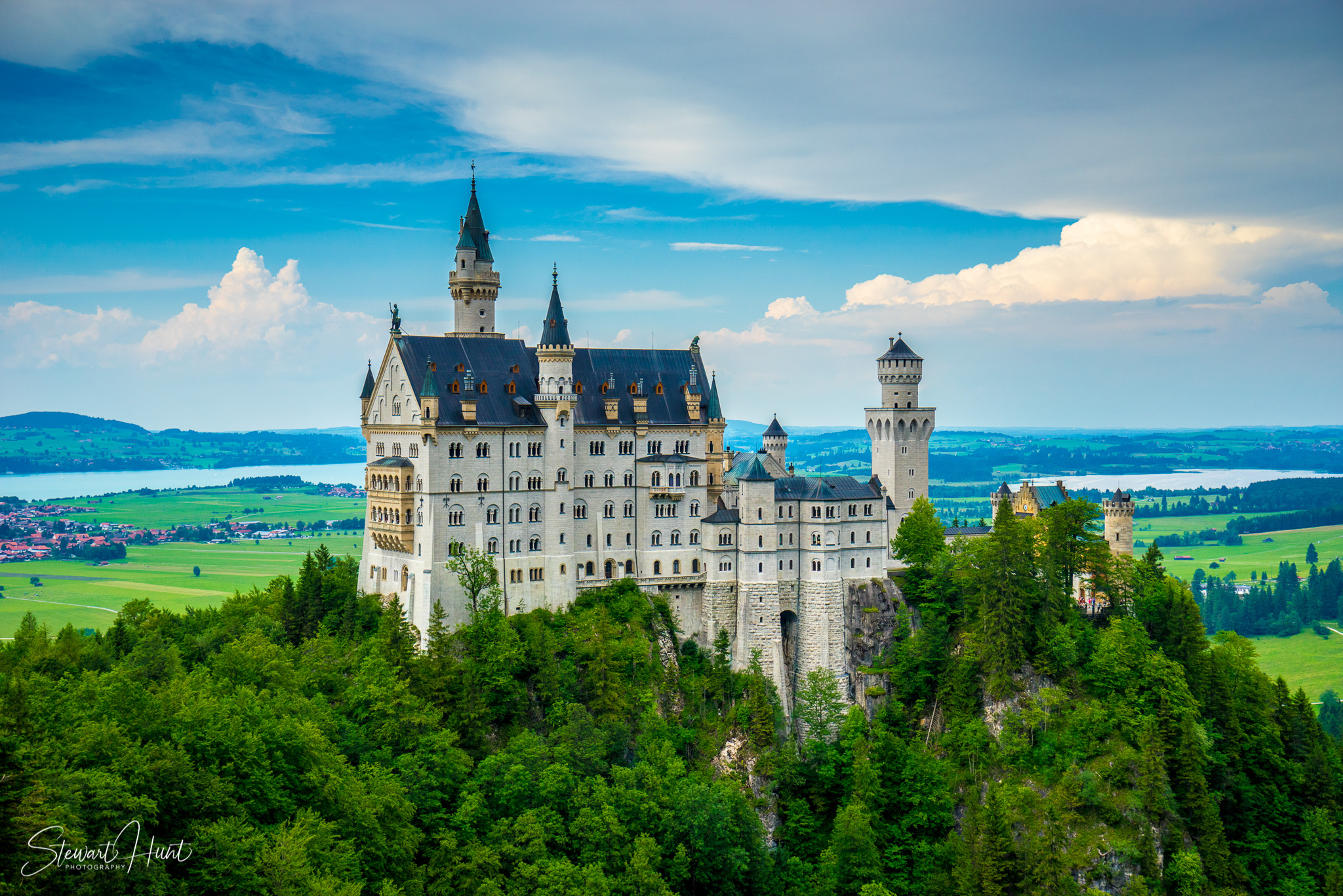 Neuschwanstein and Fussen 03938