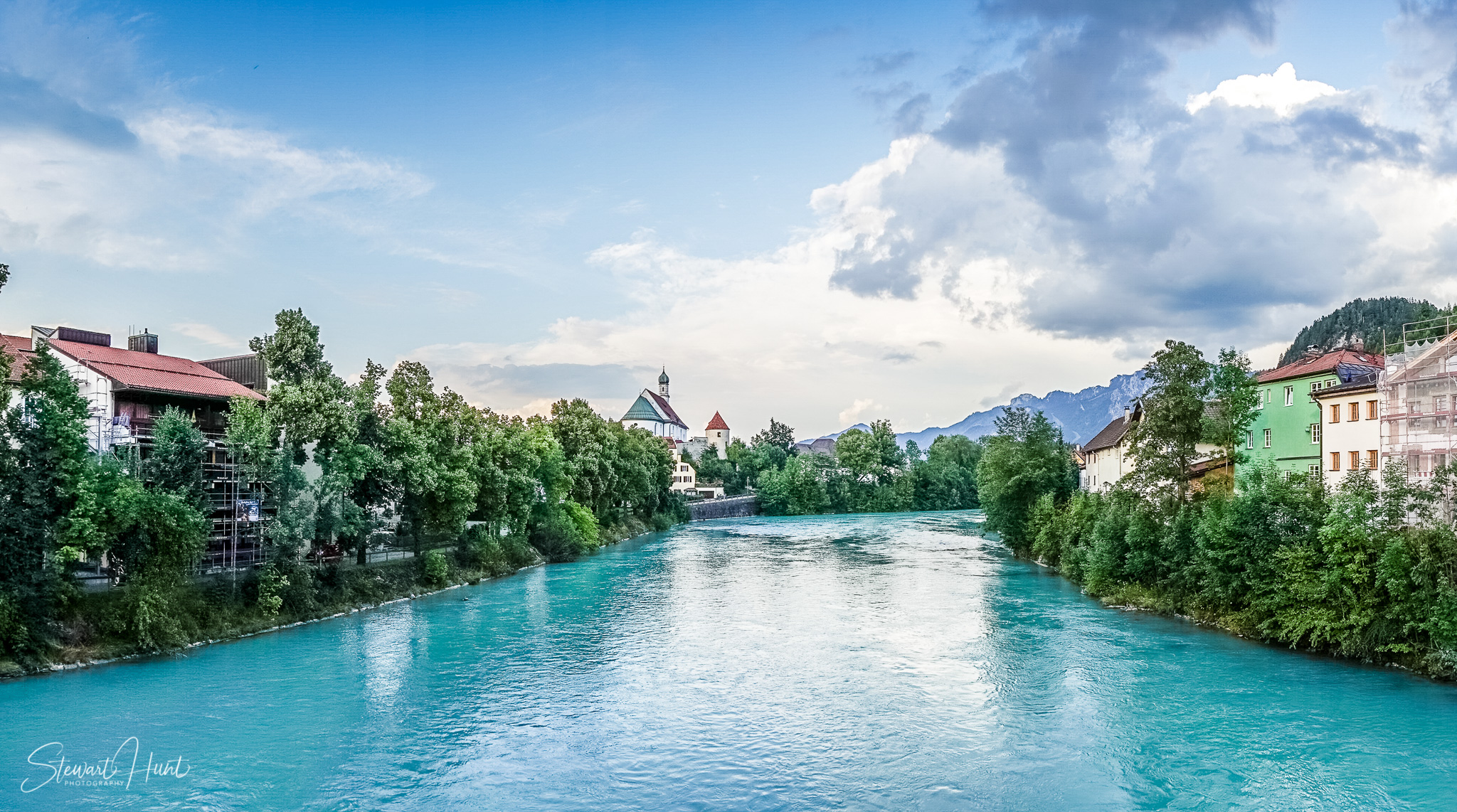 Neuschwanstein and Fussen 04058