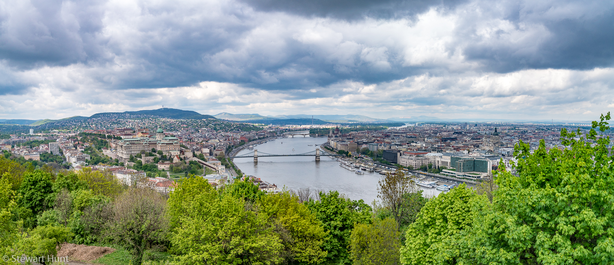 Budapest 2017 A7RII 8096 Pano