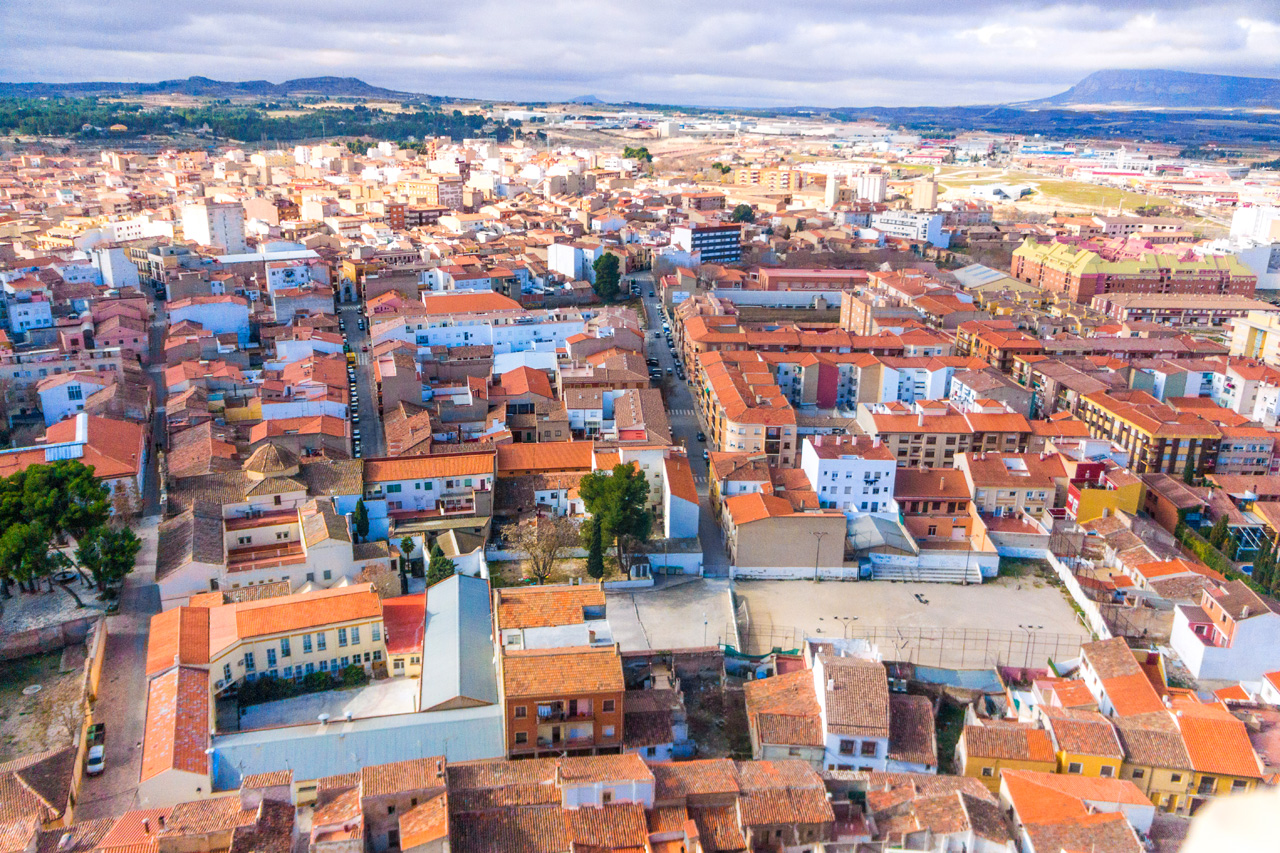 Almansa to Pinar de Campoverde