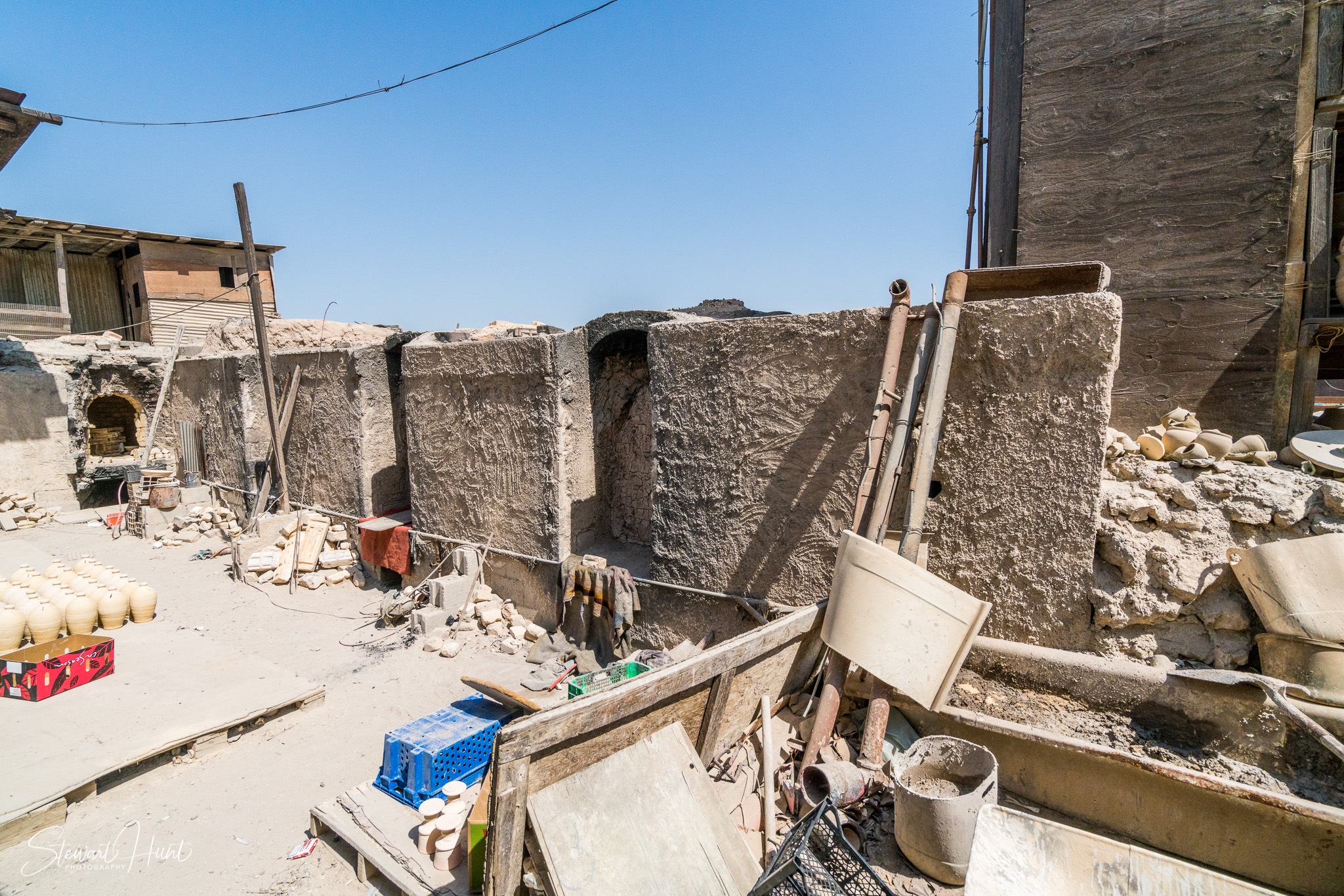 Ali Pottery Al Jazayer Camel Farm 5681